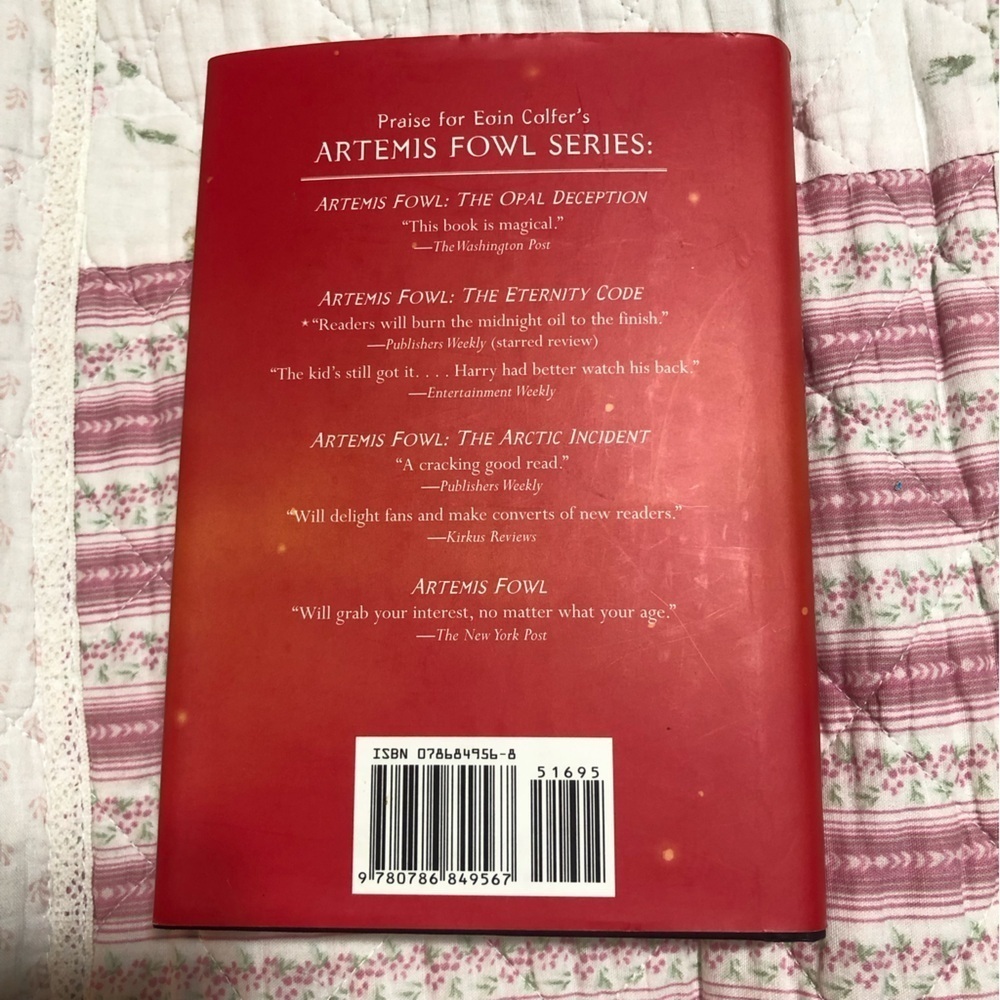 Artemis Fowl: The Lost Colony Hardcover Book . First American Edition - used - Picture 9 of 9